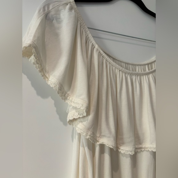 Abercrombie Cream Off-the-shoulder Top - Picture 4 of 5